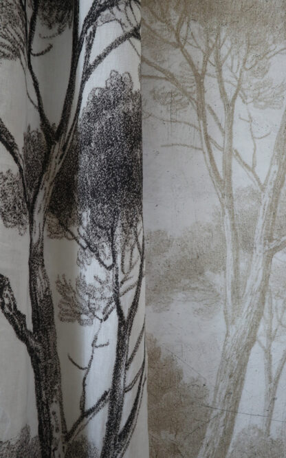 Papier peint panoramique Ananbô pins et cyprès sépia clair (6)